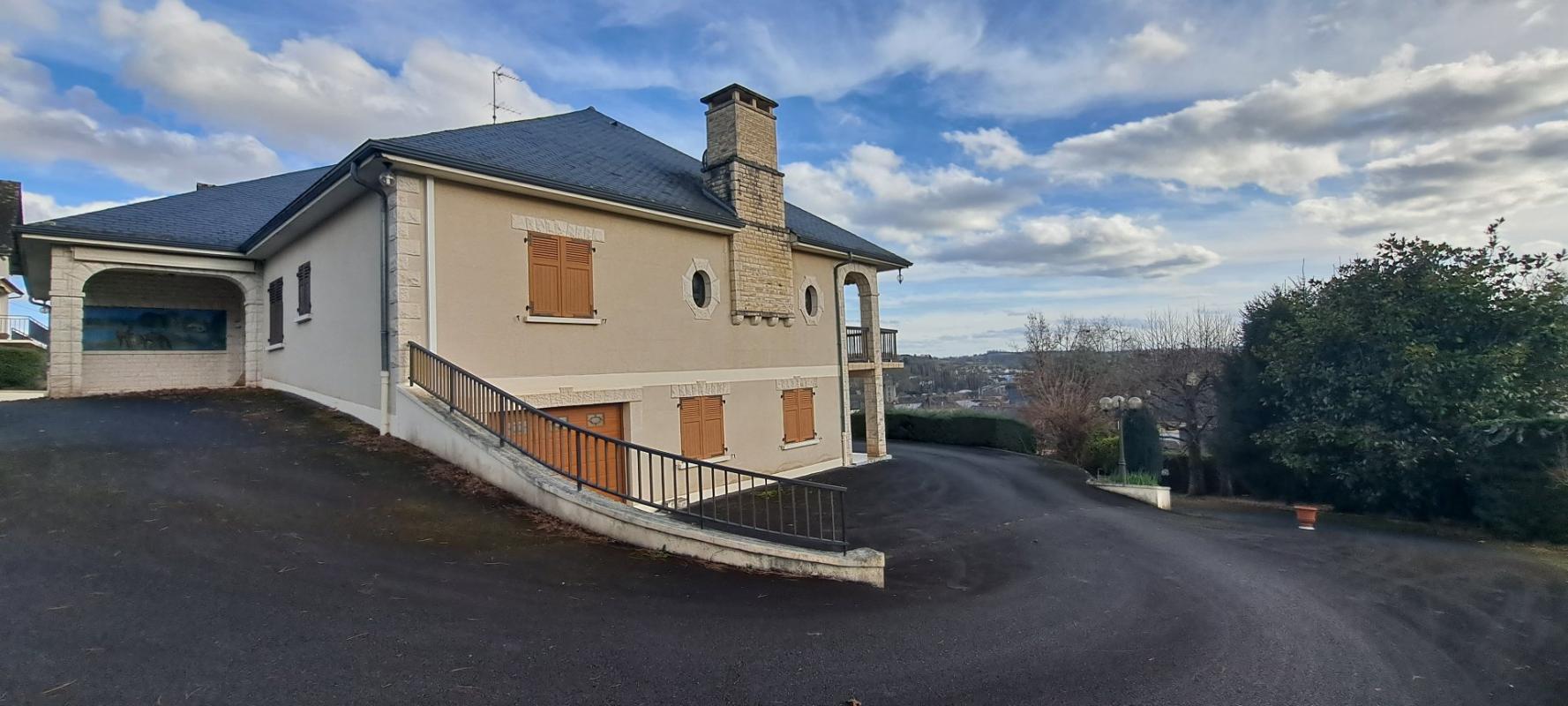 4 bedroom maison in Objat, Corrèze, France