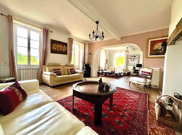6 bedroom chateau in Lisle-sur-tarn, Tarn, France