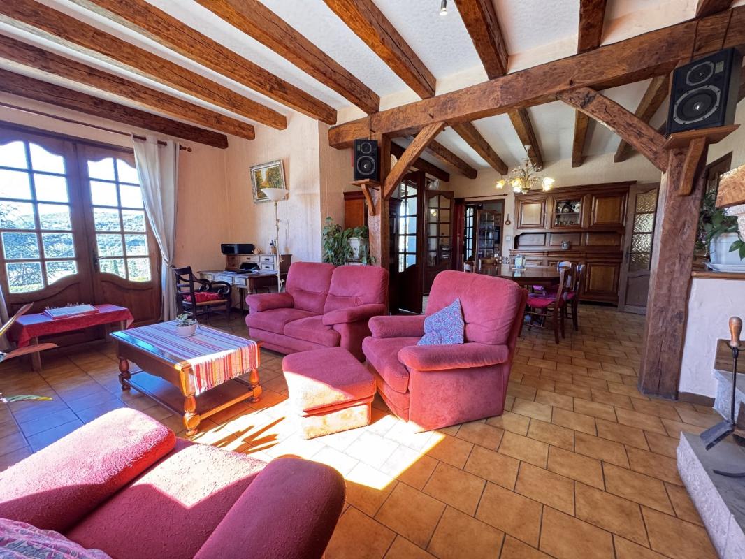 6 bedroom maison in Salvagnac Cajarc, Aveyron, France