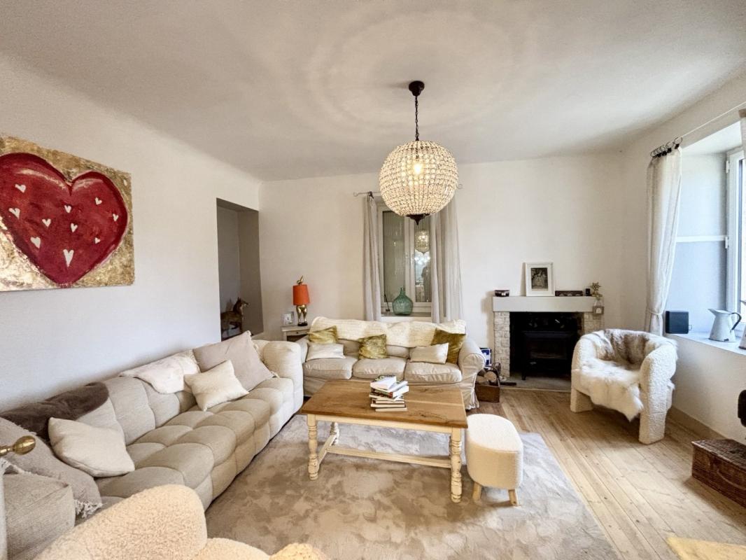 3 bedroom maison in Courcome, Charente, France