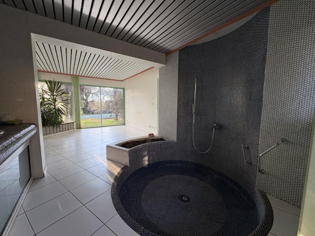 4 bedroom maison d’architecte in Capdenac, Lot, France