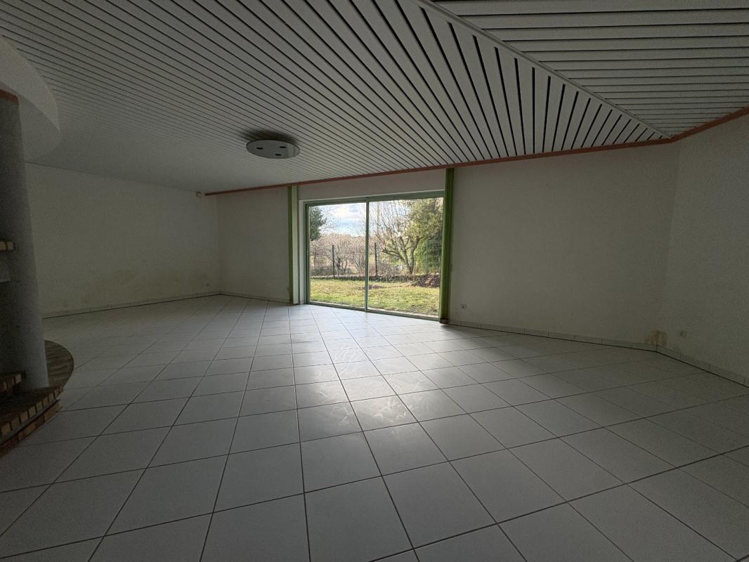 4 bedroom maison d’architecte in Capdenac, Lot, France