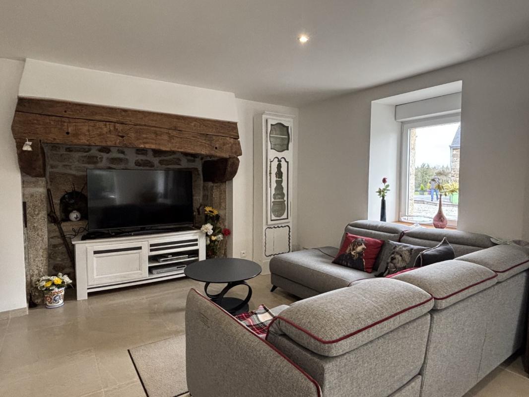 7 bedroom corps de ferme in Scaer, Finistère, France