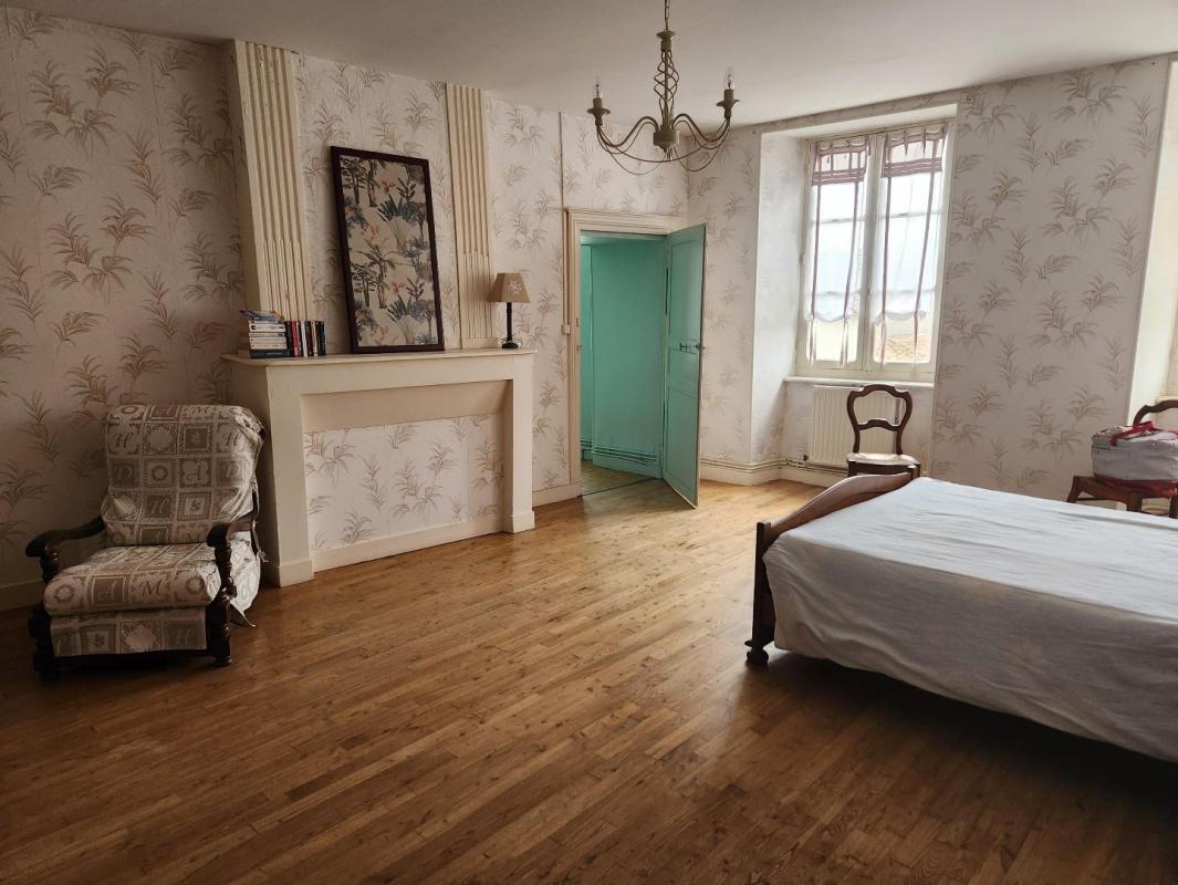 2 bedroom maison in Brillac, Charente, France