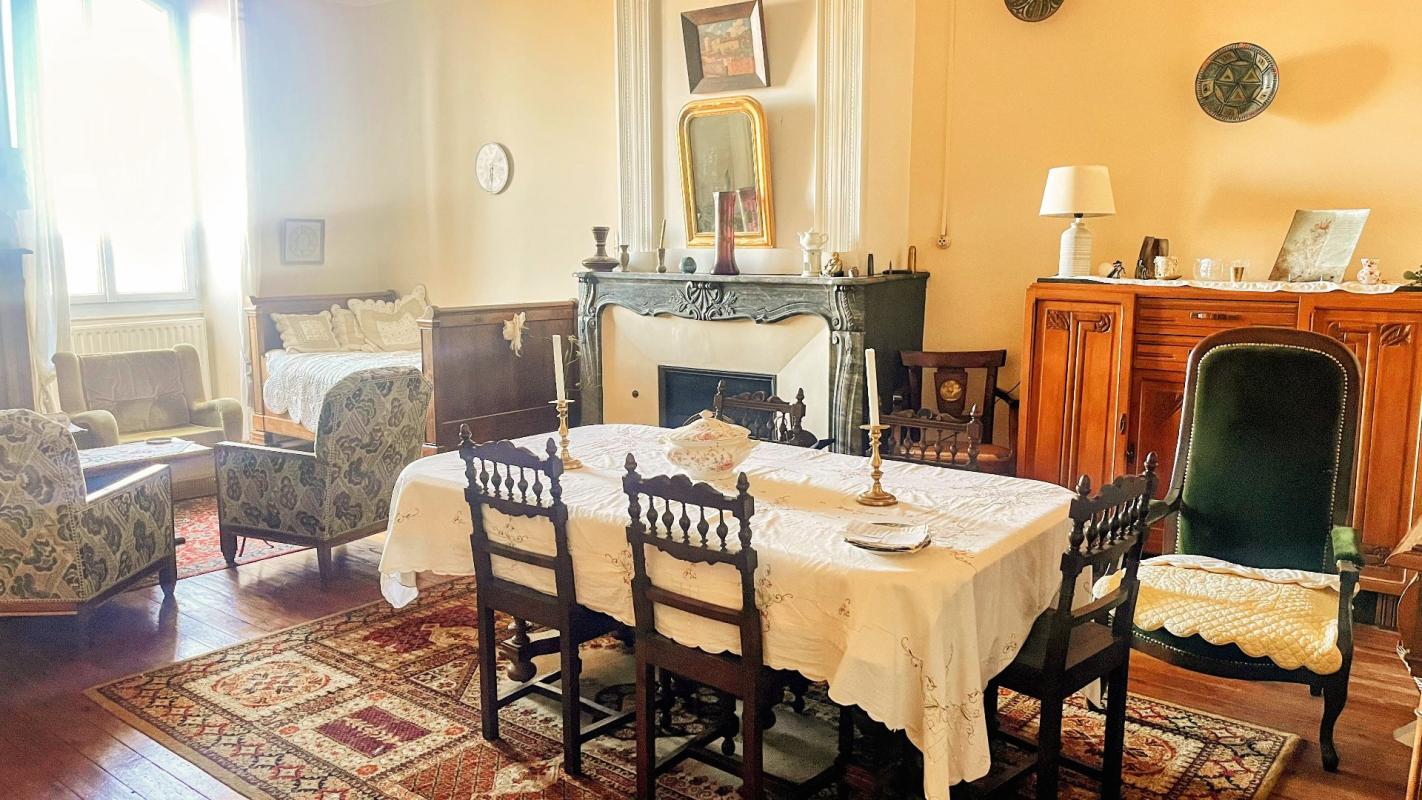 5 bedroom maison de village in Lauzerte, Tarn-et-Garonne, France