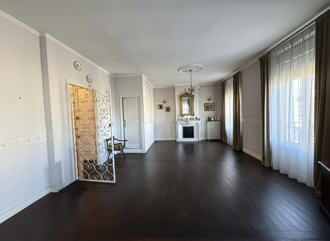 5 bedroom appartement bourgeois in Carcassonne, Aude, France