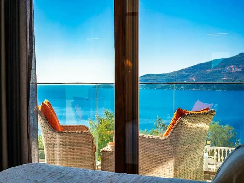 Prime location sea view apartment in stunning Kalkan – TC1940