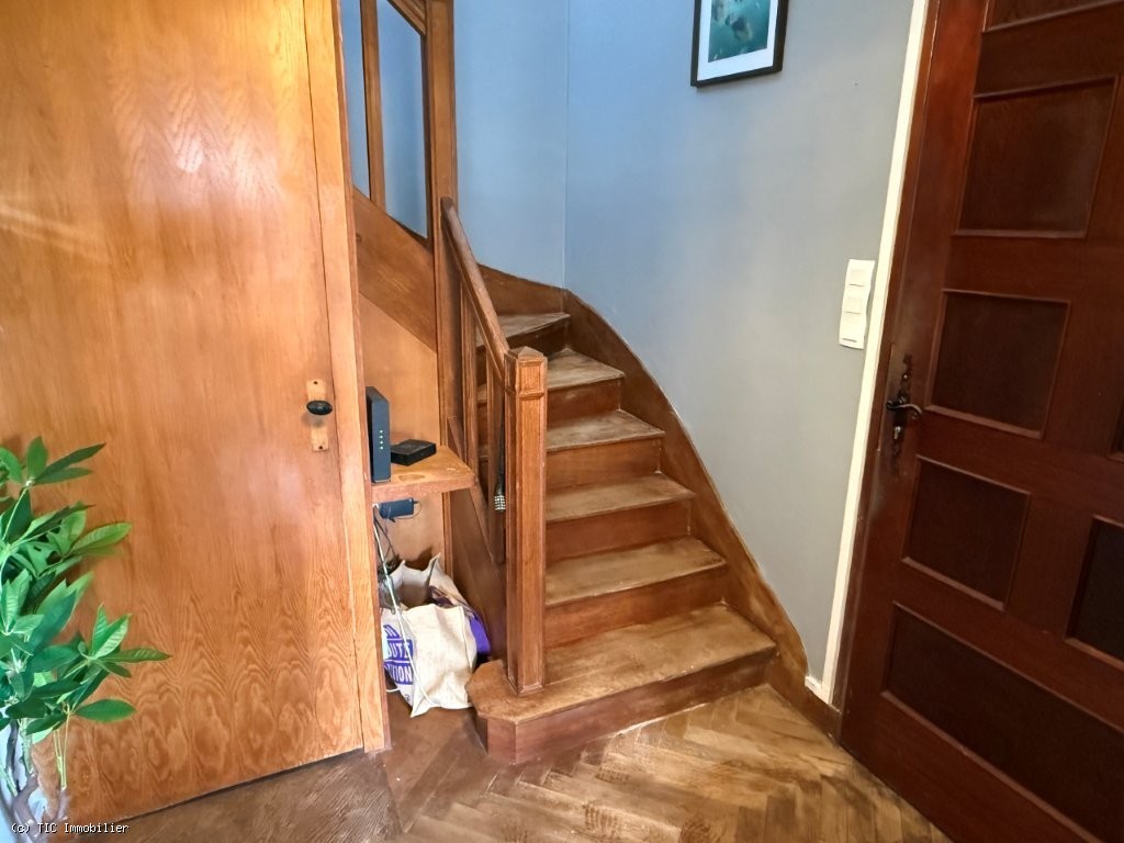 3 bedroom House in Ruffec, France – r7429