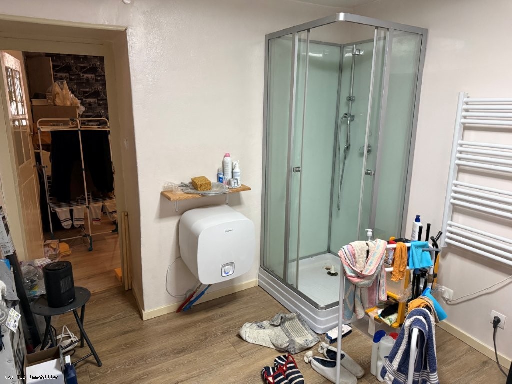 2 bedroom House in Ruffec, France – r7427