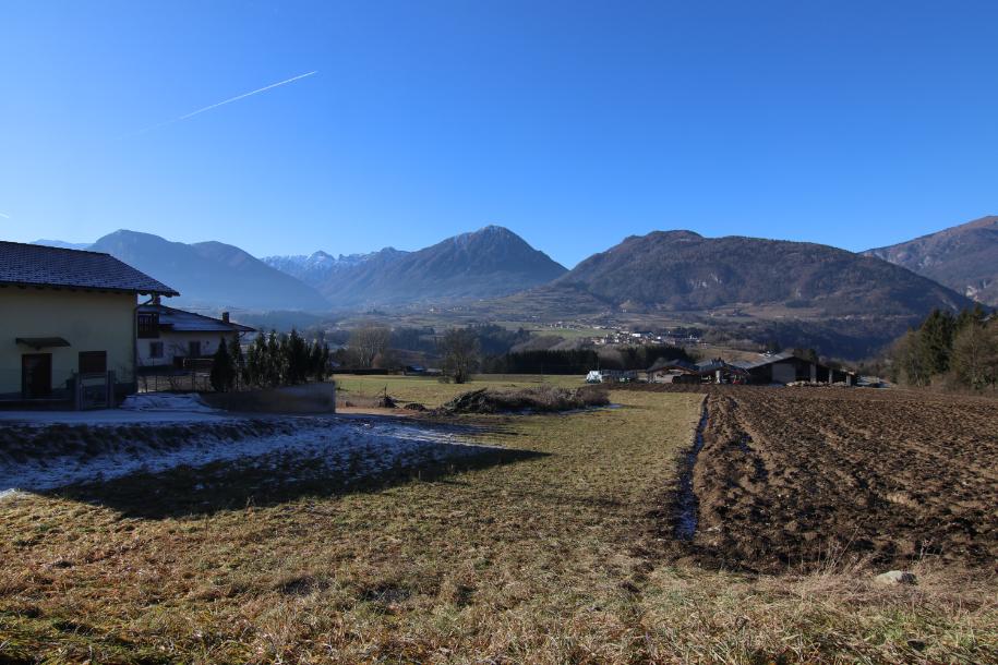 Comano Terme, three building plots amongst the Brenta Dolomites –