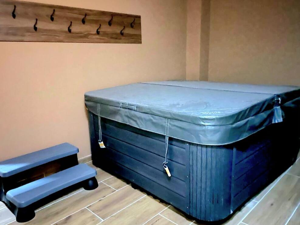 Apartment for sale in Kolašin, Montenegro, in the modern ZAFIRO APARTMENT complex.