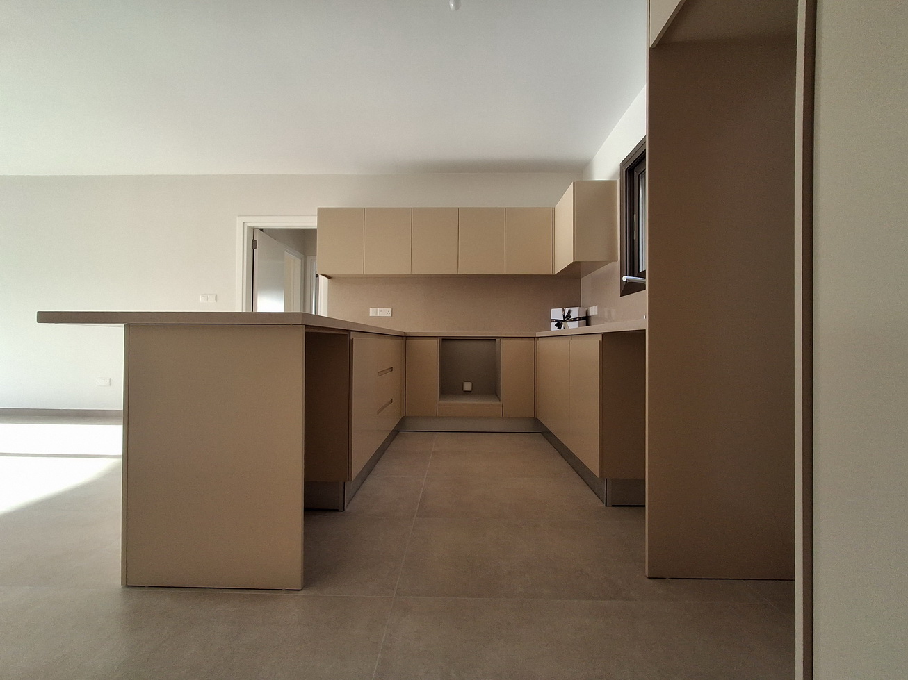 2 bedroom Apartments in Paphos, Cyprus – 18587-ARD00000455