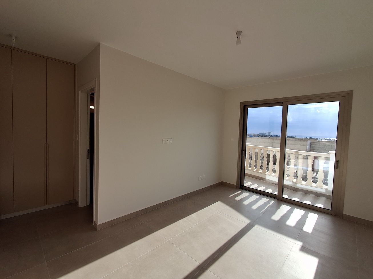 2 bedroom Apartments in Paphos, Cyprus – 18587-ARD00000455