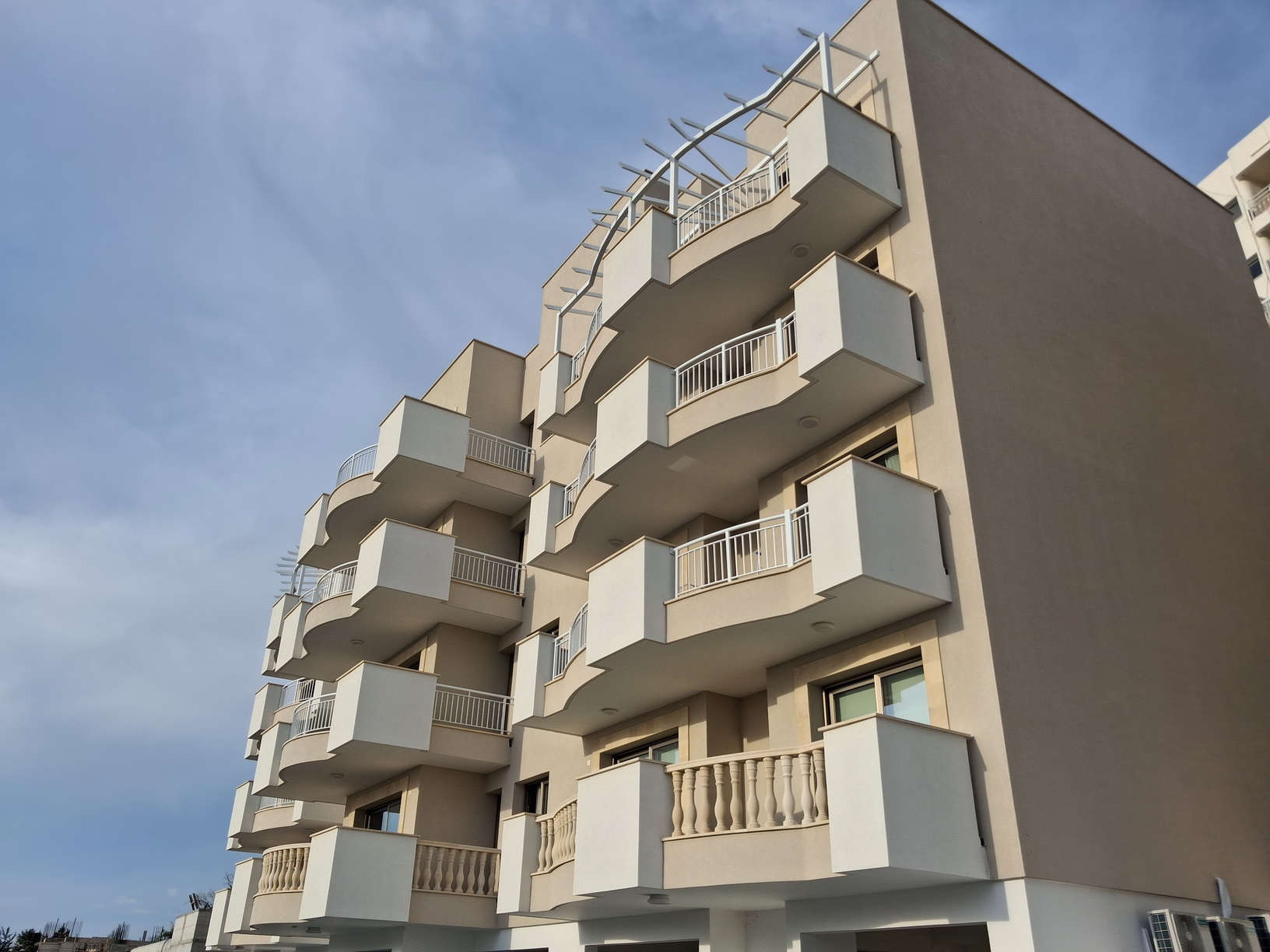 2 bedroom Apartments in Paphos, Cyprus – 18587-ARD00000463