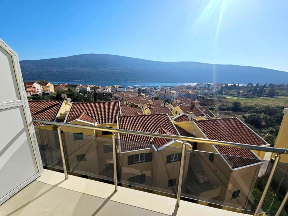 A luxurious one-bedroom apartment with a sea view in Djenovici, Herceg Novi, is for sale.