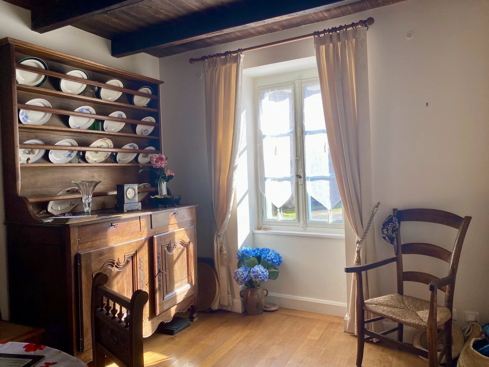 A 2 bedroom cottage near Le Dorat!, Limousin – France – BVI78711