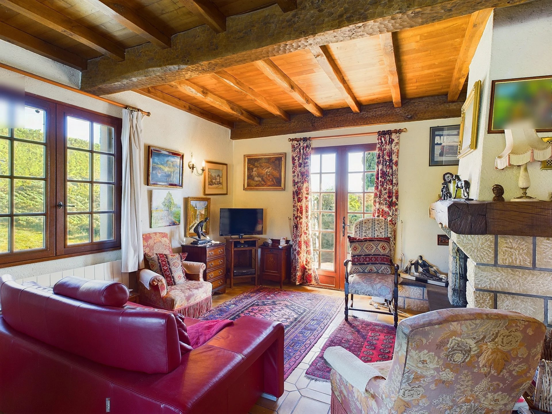 House close to a village with lovely views, Aquitaine – France – BVI72922