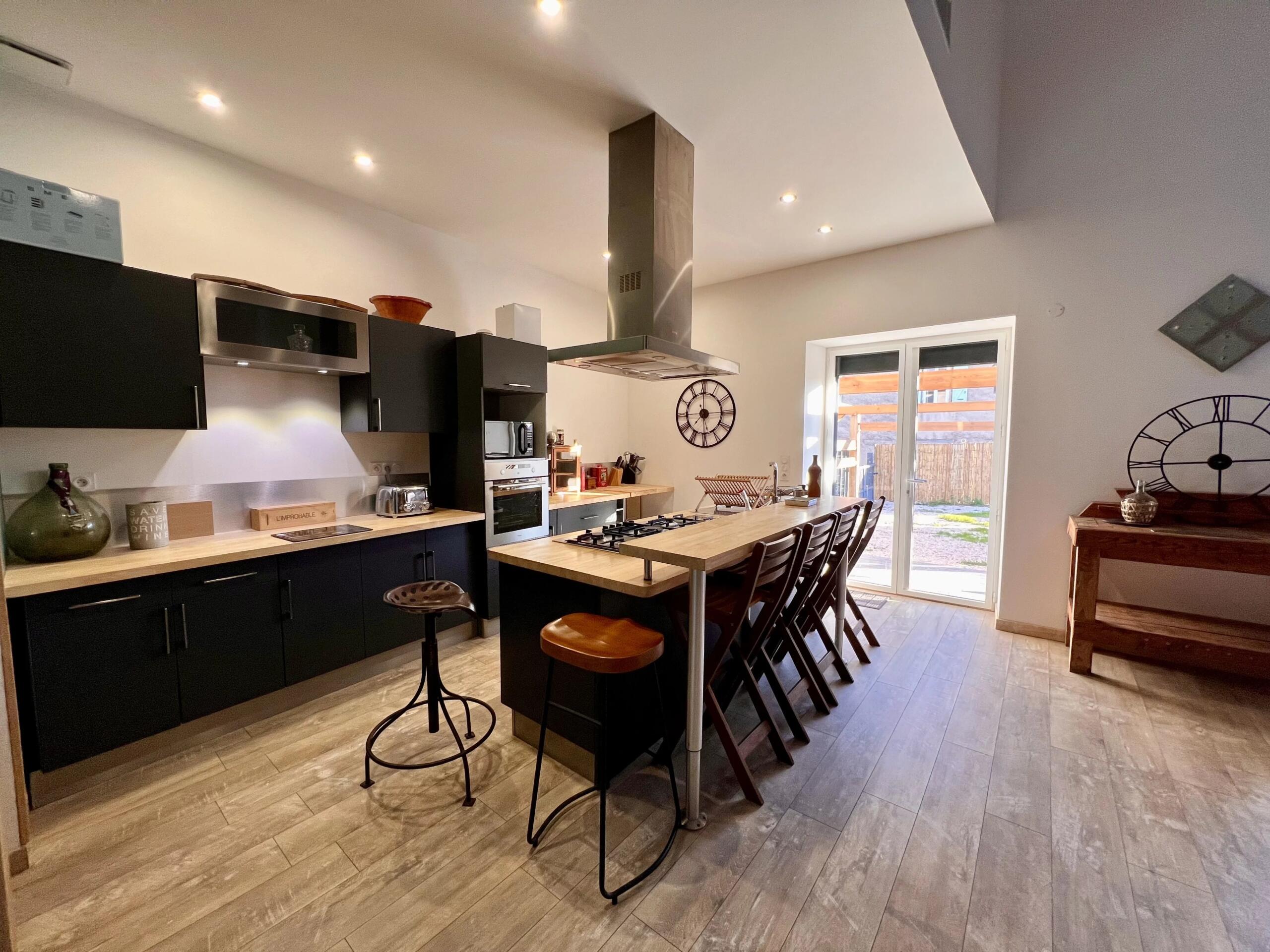 Loft-Style Living in the Minervois, Languedoc-Roussillon – France – BVI84463