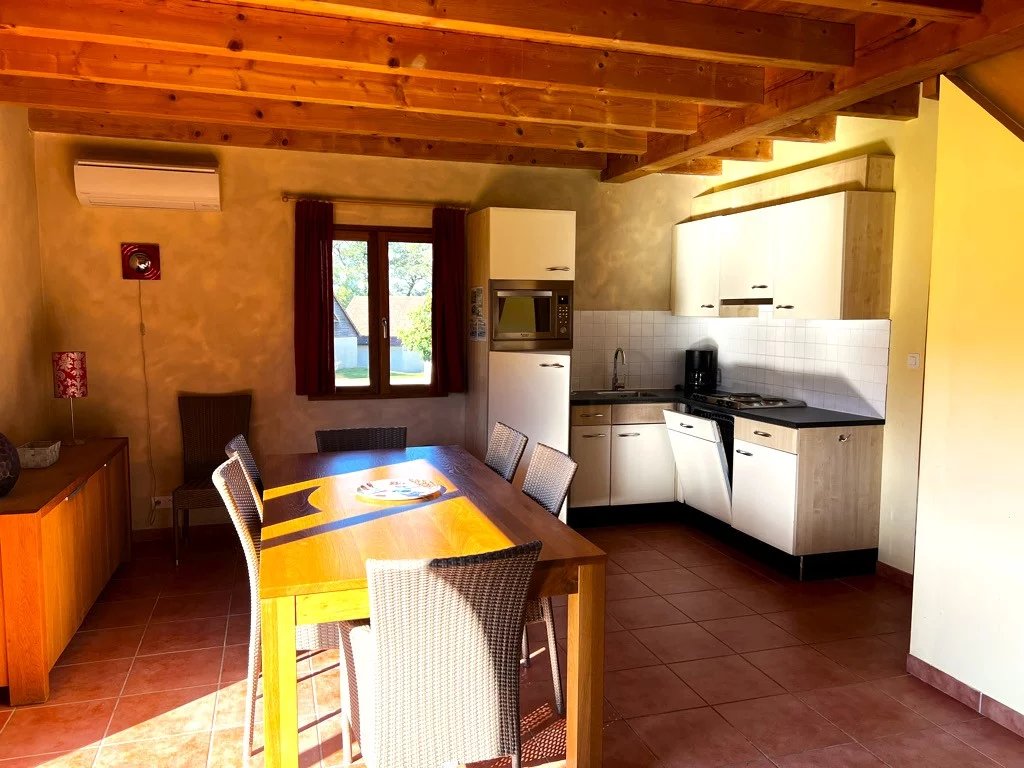 3 bedroomed home on a private co-ownership, close to Lacapelle-Marival, Midi-Pyrénées – France – BVI82106