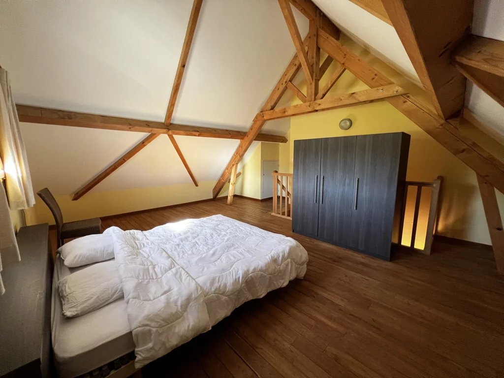 3 bedroomed home on a private co-ownership, close to Lacapelle-Marival, Midi-Pyrénées – France – BVI82106