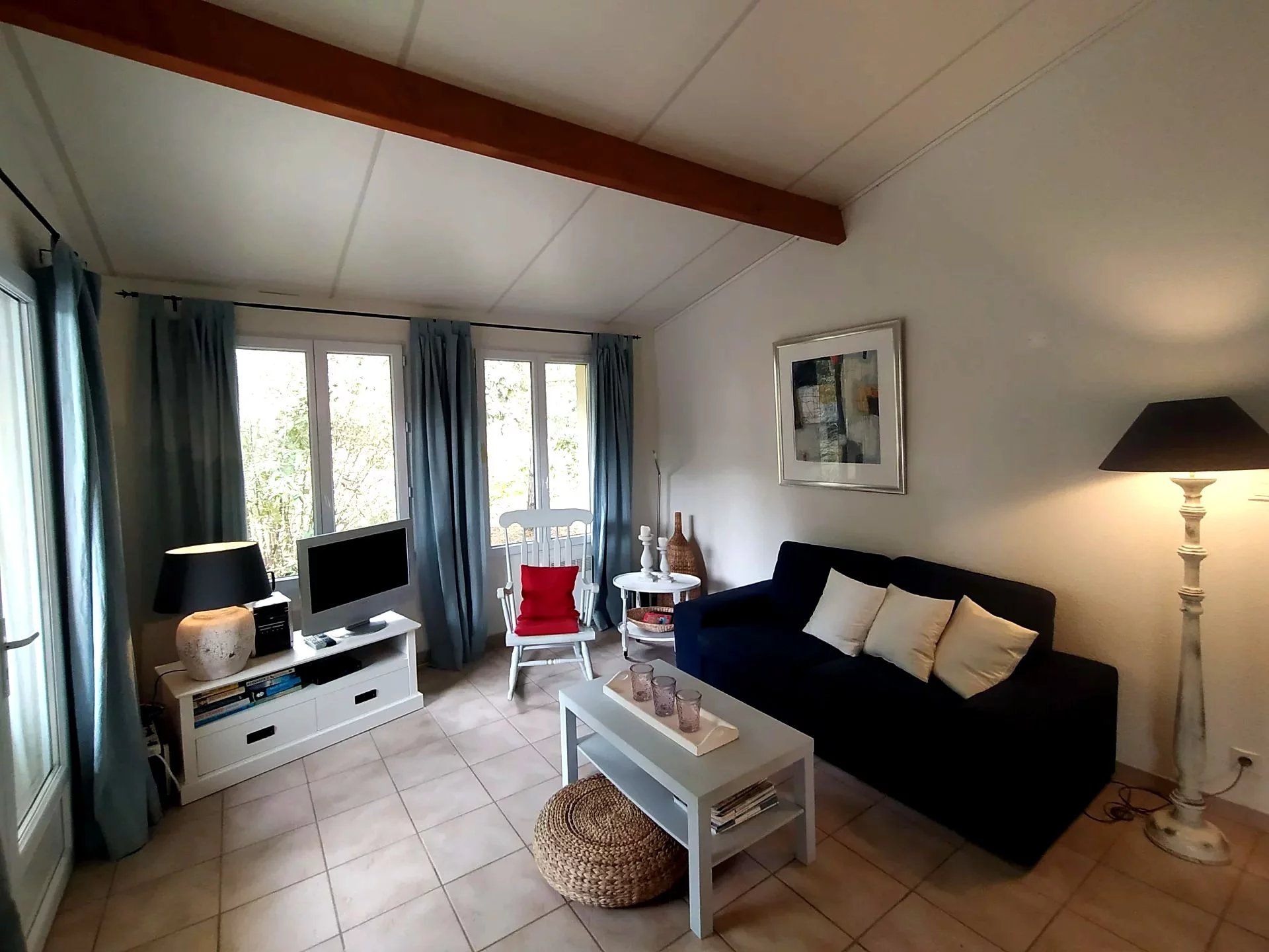 3 bed holiday home with communal pool, close to lake and village, Poitou-Charentes – France – BVI72760