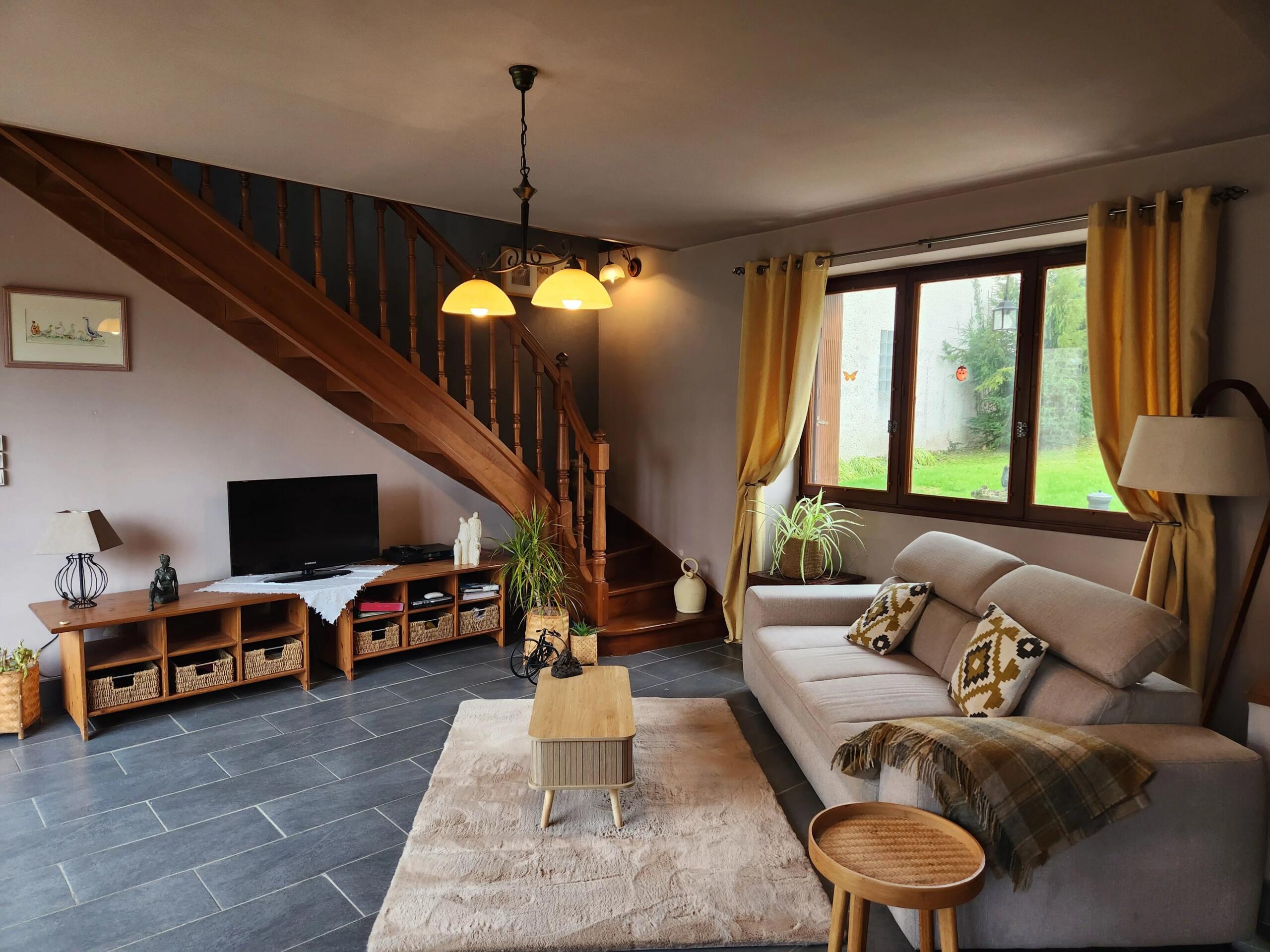 Charming house next to a river, Limousin – France – BVI83840