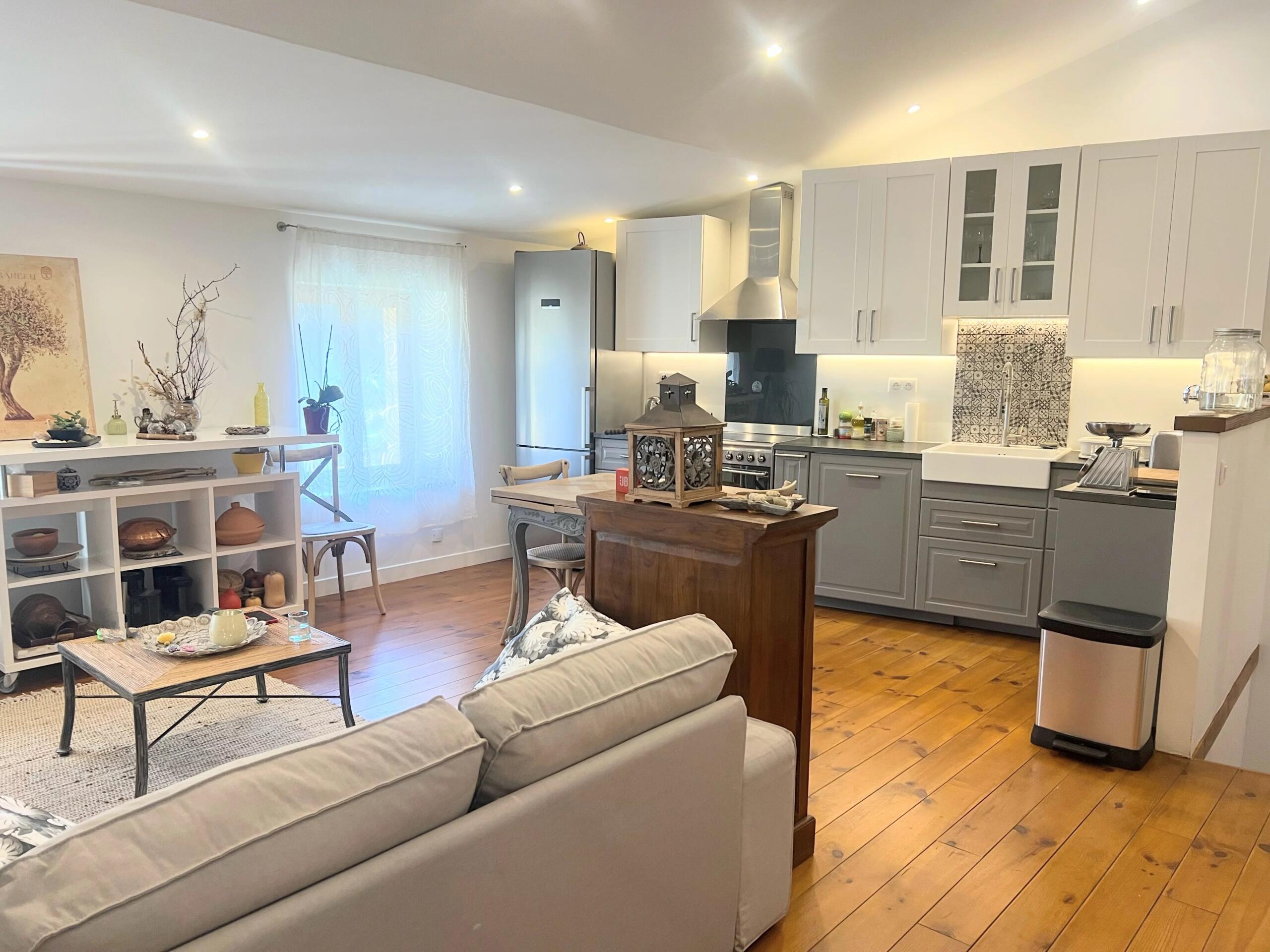 Renovated Townhouse in Picturesque Village with River Views, Languedoc-Roussillon – France – BVI84156