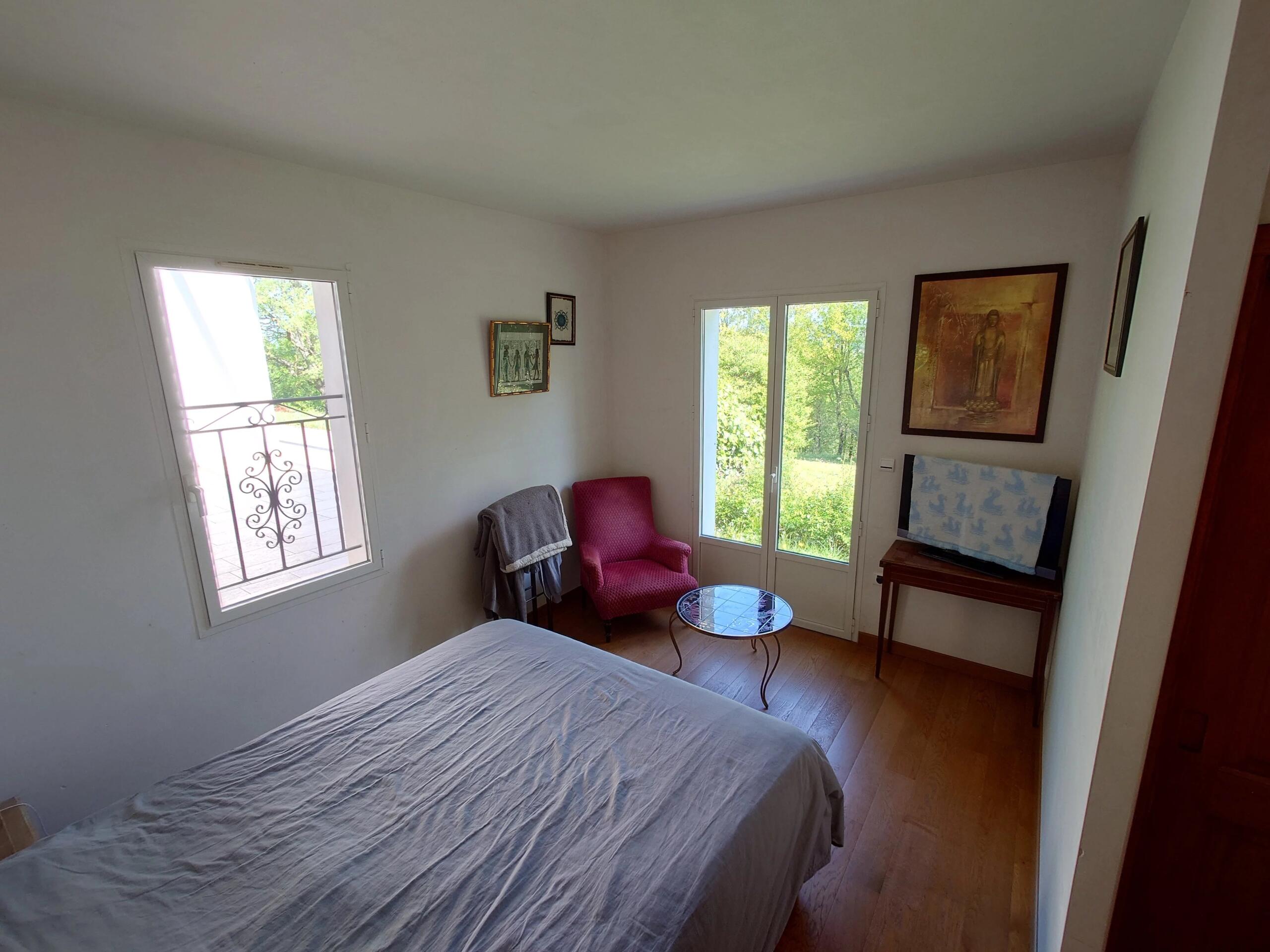 Spacious family home with gorgeous view, Aquitaine – France – BVI84307