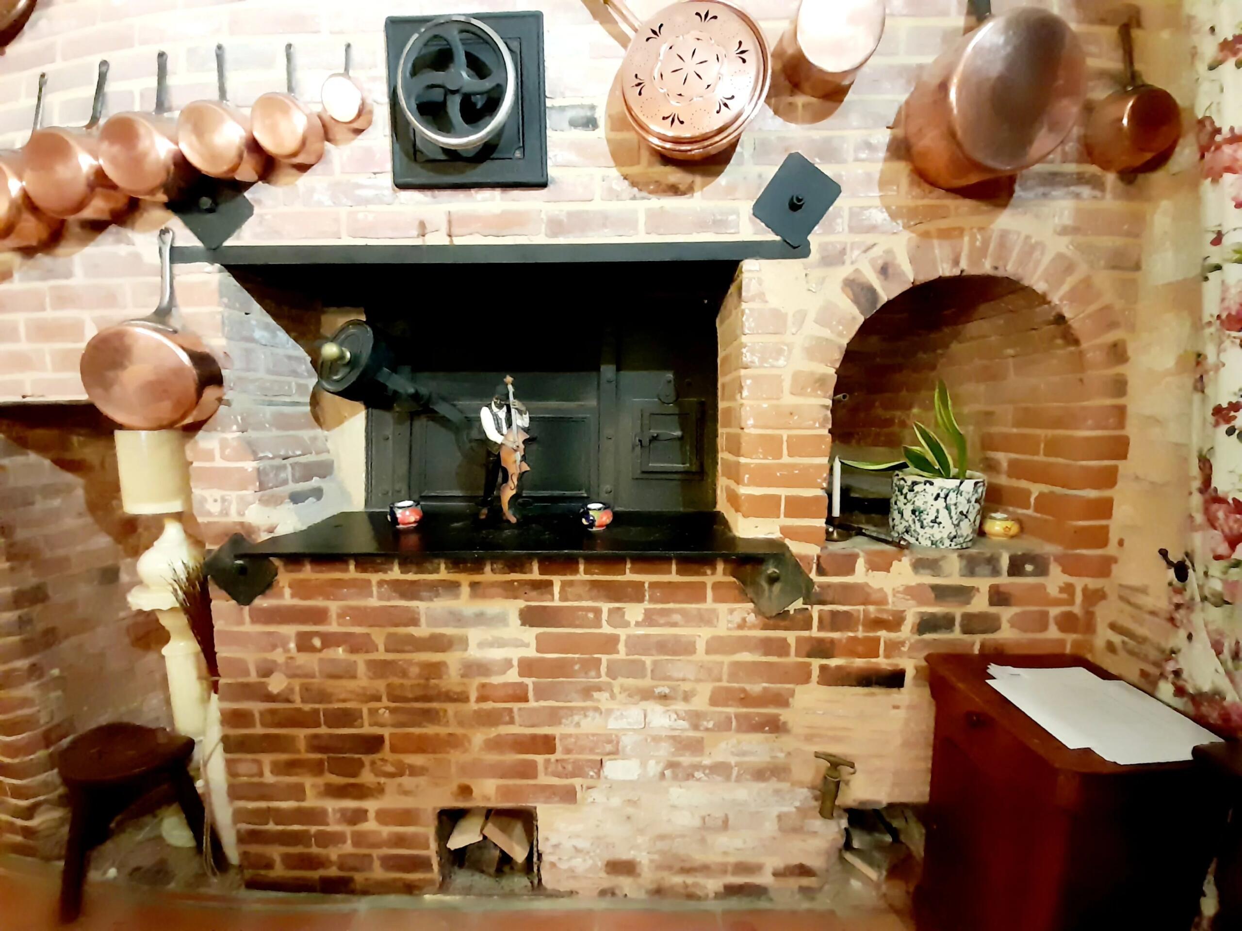 Spacious Stone  Authentic Home in lovely village, Aquitaine – France – BVI80565