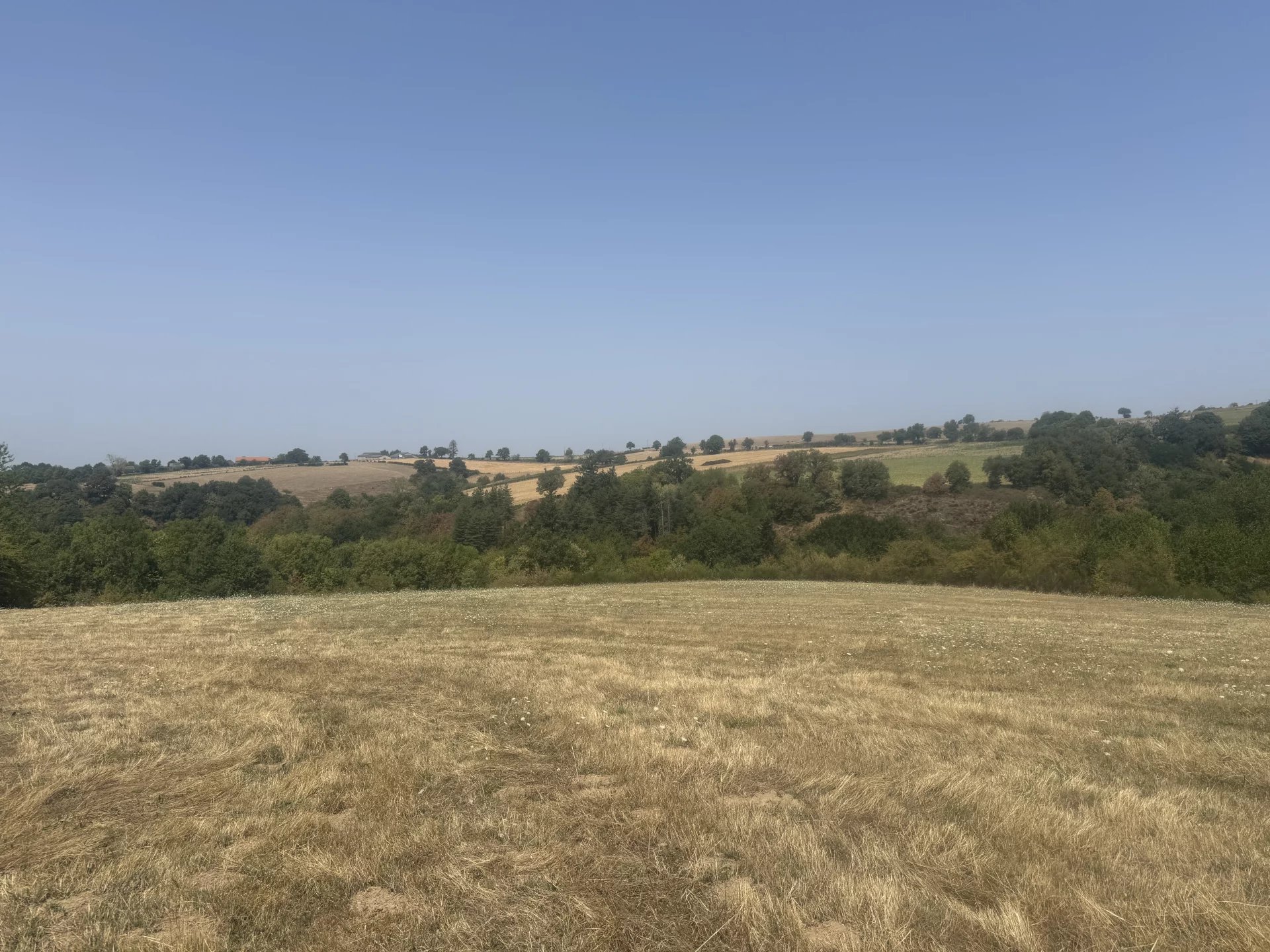 Rieupeyroux – Stone Barn for Renovation with Land in a Peaceful Hamlet, Midi-Pyrénées – France – BVI78704