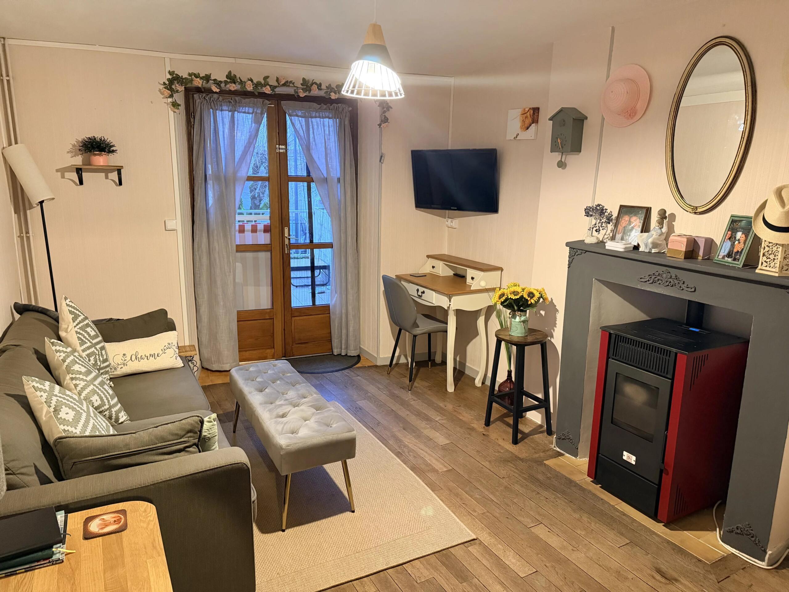 Renovated townhouse with lovely terrace and a few nice surprises, Limousin – France – BVI84265