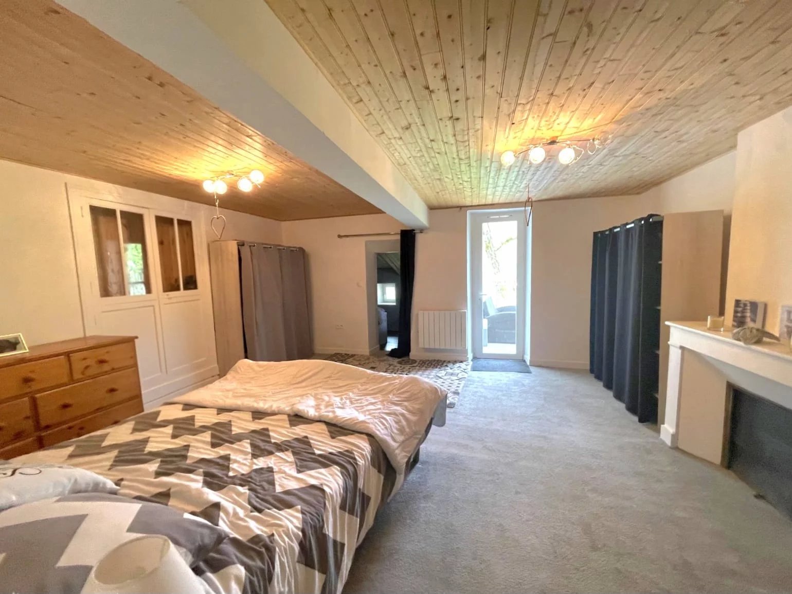 Fully renovated stone village house  with 3 bedrooms, Aquitaine – France – BVI84381