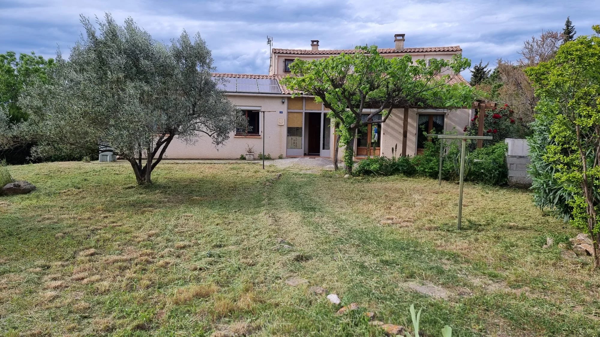 Charming village house on 5000 m2 in quiet setting, Languedoc-Roussillon – France – BVI84400