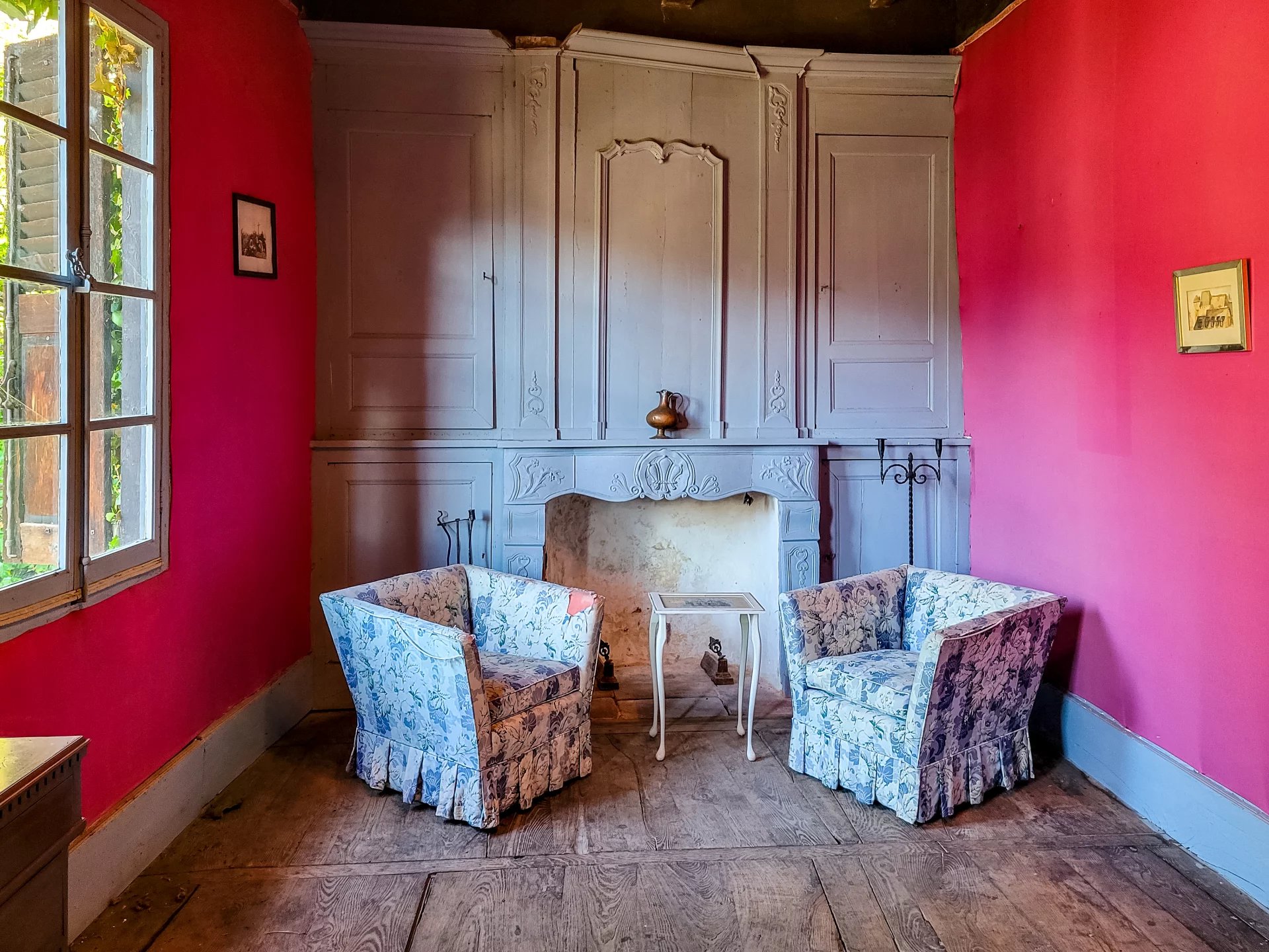 Historic House in Conques on the GR65 Pilgrimage Route, Midi-Pyrénées – France – BVI73202