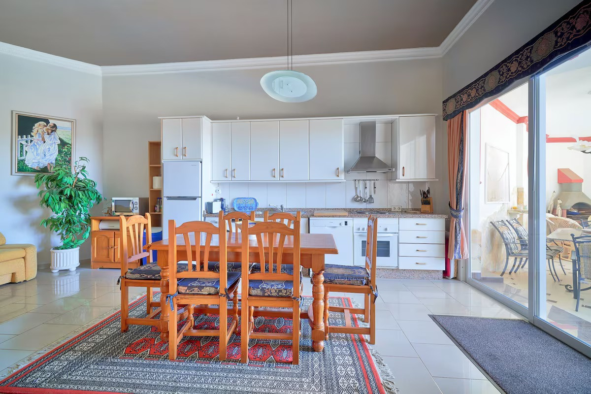 6 bedroom House in Marbella, Malaga, Spain – 428-05245P