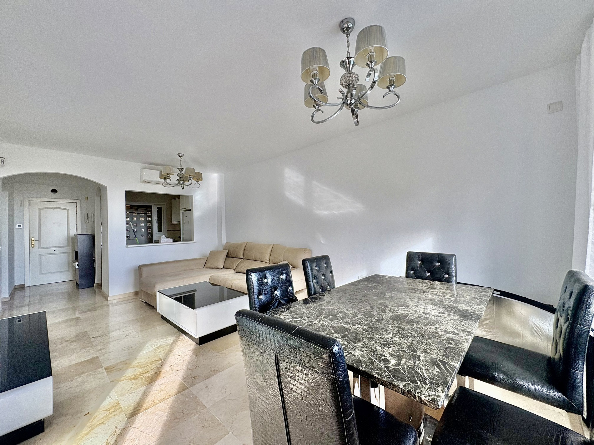 3 bedroom Apartment in Mijas Costa, Malaga, Spain – 428-05252P