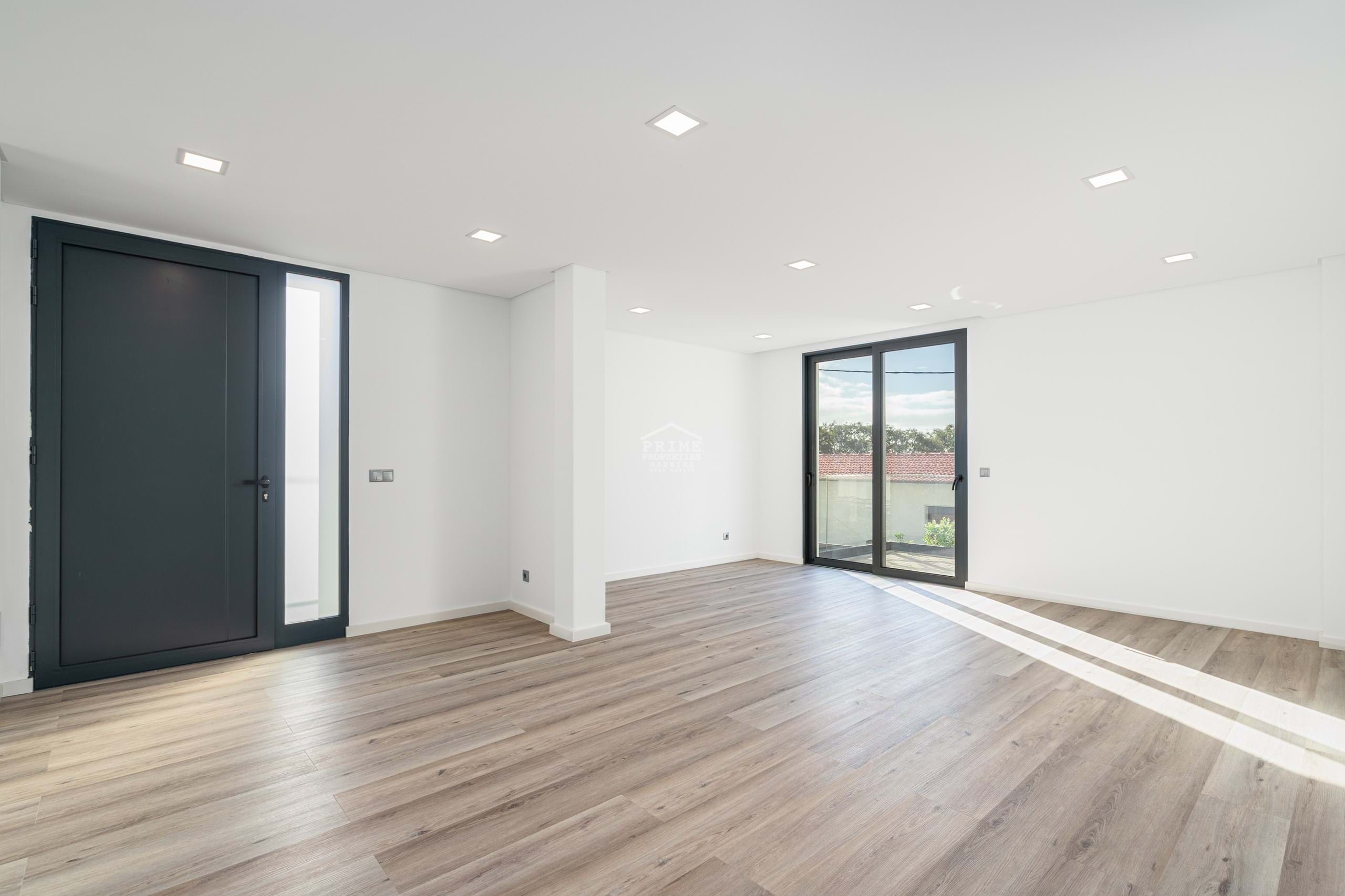 3 bedroom Villa in Funchal (Santa Luzia), Ilha Da Madeira, Portugal – #1470