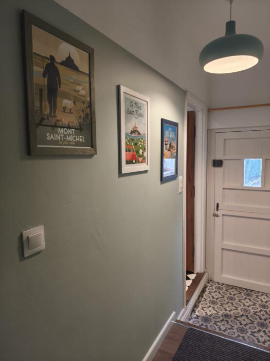 A rare opportunity to acquire a substantial home with a gîte and a range of outbuildings.