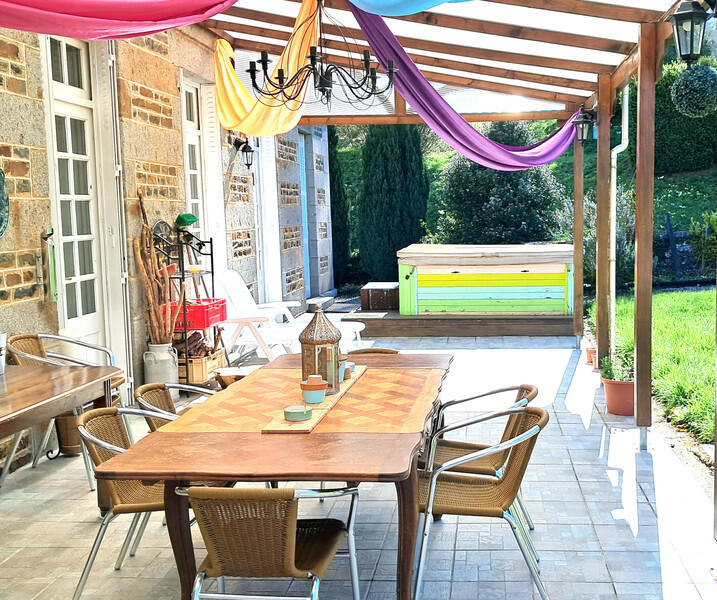 This distinguished 19th-century château, presently operated as a family residence, offers exceptional scope for developing a prestigious events venue (weddings, receptions, corporate seminars) alongside refined hospitality or tourism activities