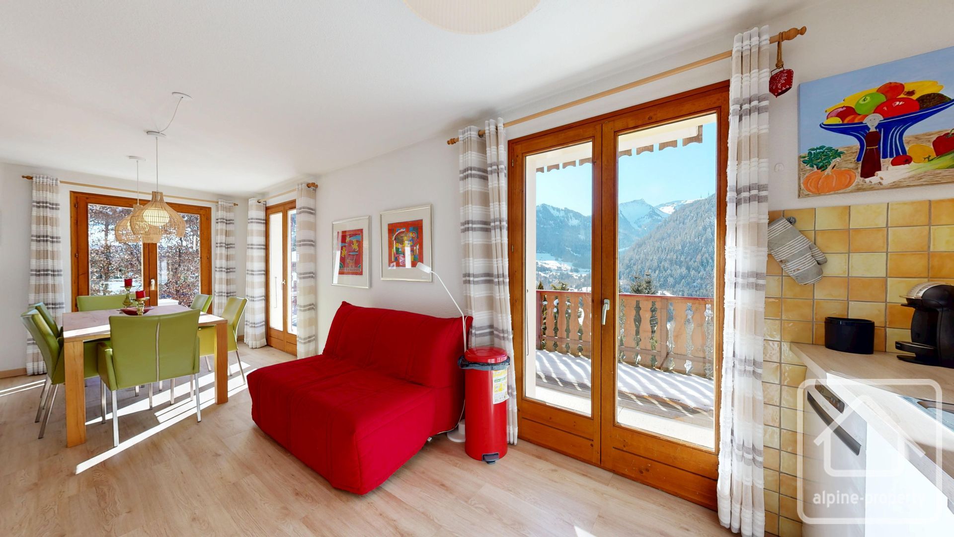 A Modern Three Bedroom Chalet With Fantastic Views! – LABERGERIE