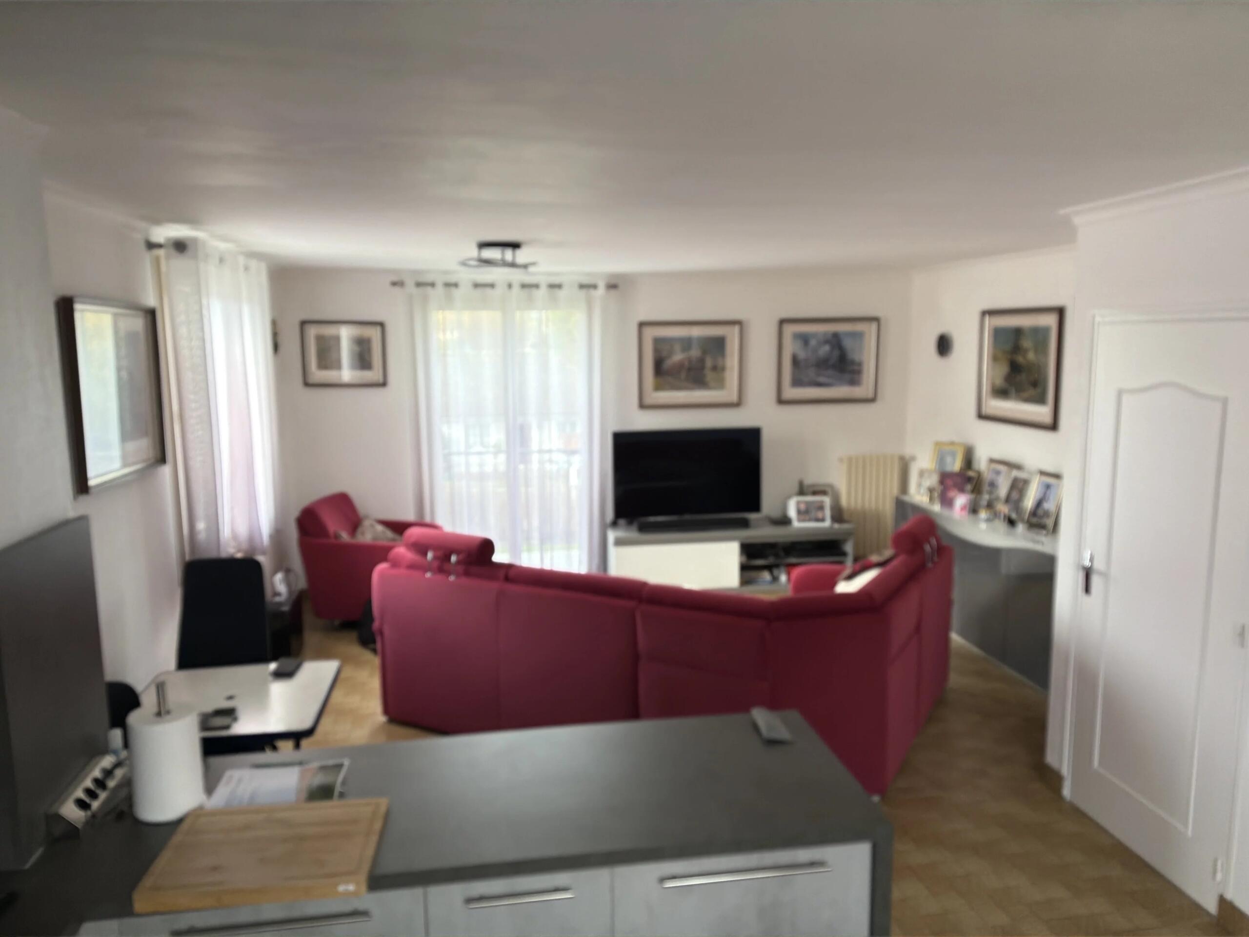 Renovated, large 5 bedroom detached house in pretty village, Limousin – France – BVI84535