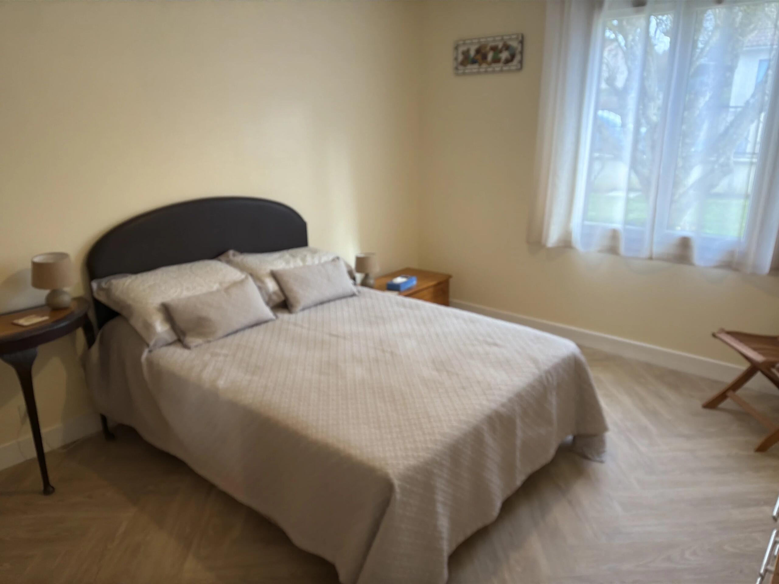 Renovated, large 5 bedroom detached house in pretty village, Limousin – France – BVI84535