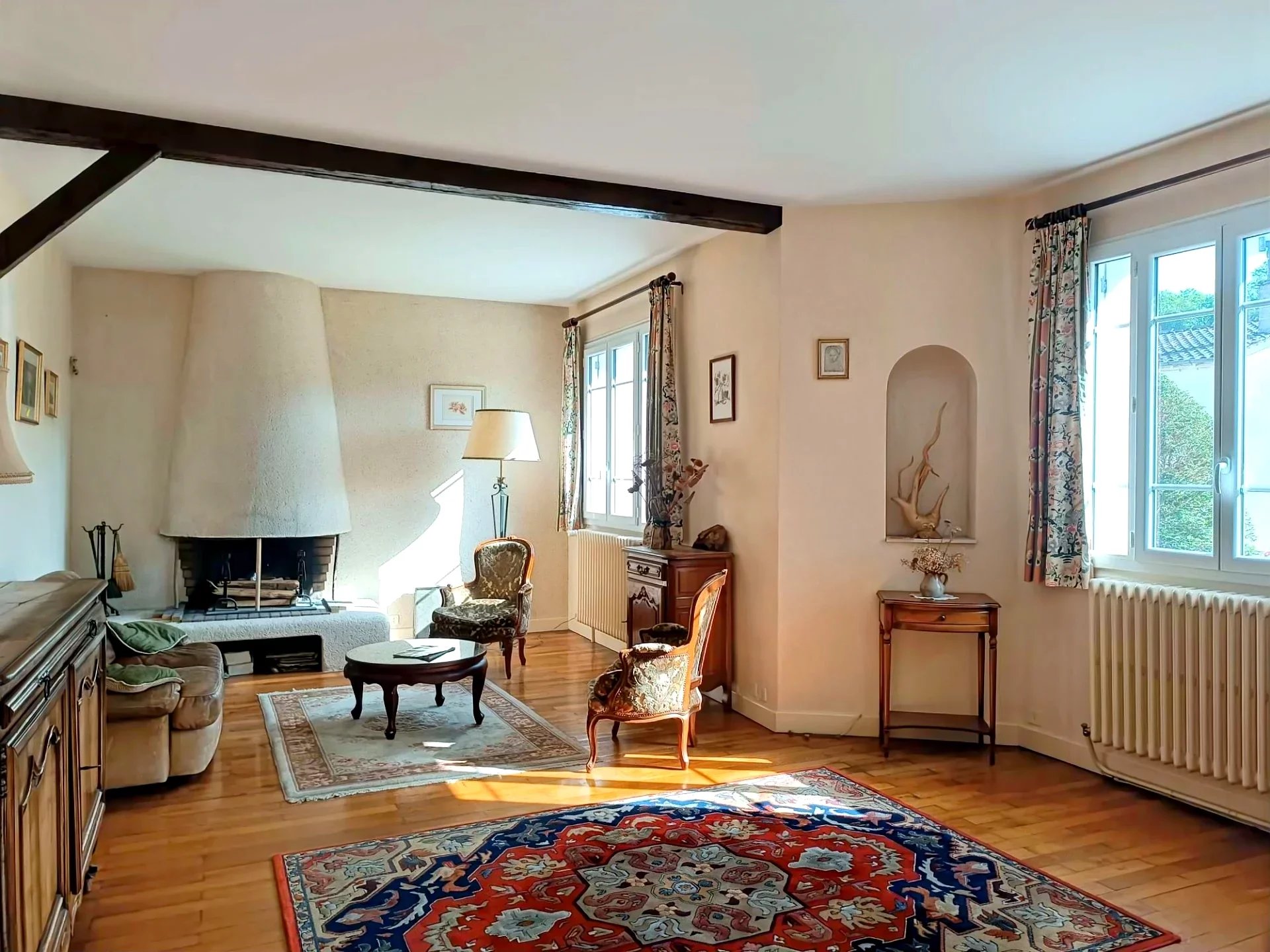 Character house, 225 m² – Wooded grounds, 3,000 m², near Montmorillon, Poitou-Charentes – France – BVI70574