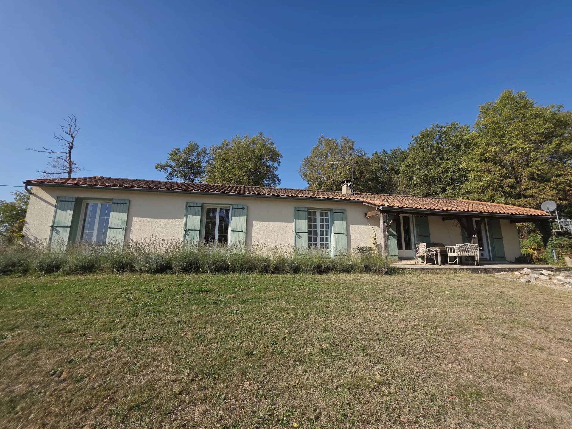 Charming 3-Bedroom single storey just 10 Min from Eymet, Aquitaine – France – BVI83234