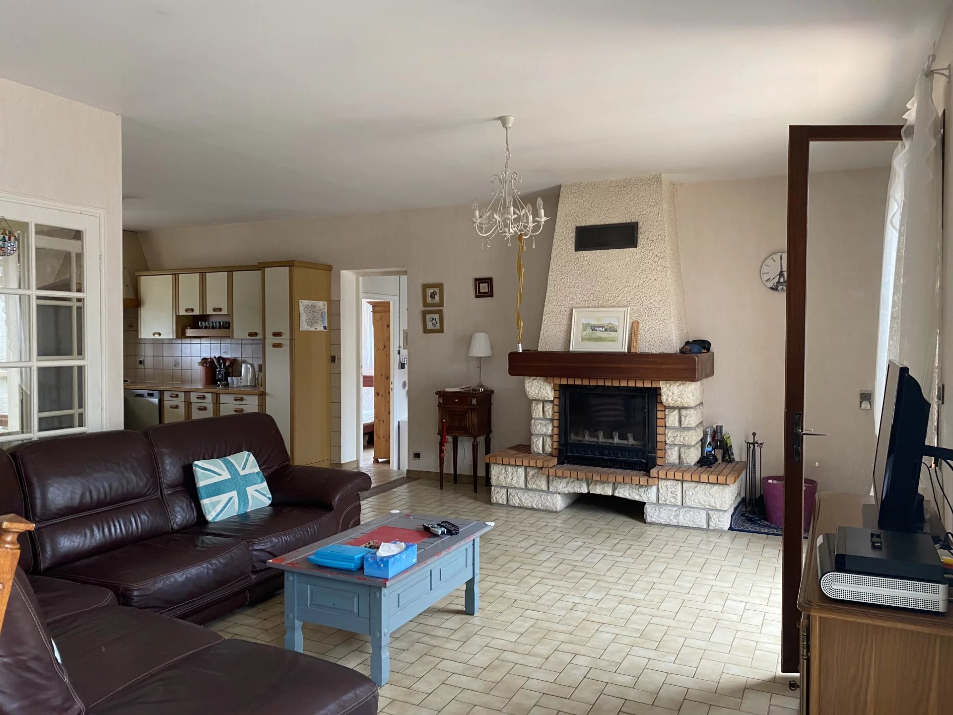 Near Limoux -Traditional 3-Bedroom Villa with Pool and Countryside Views, Languedoc-Roussillon – France – BVI82595