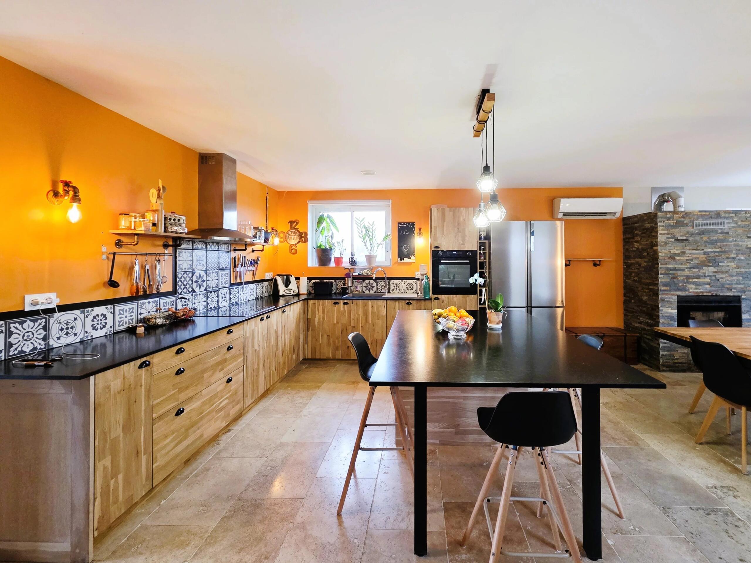 Contemporary house with heated swimming pool – Close to Monségur, Aquitaine – France – BVI83916