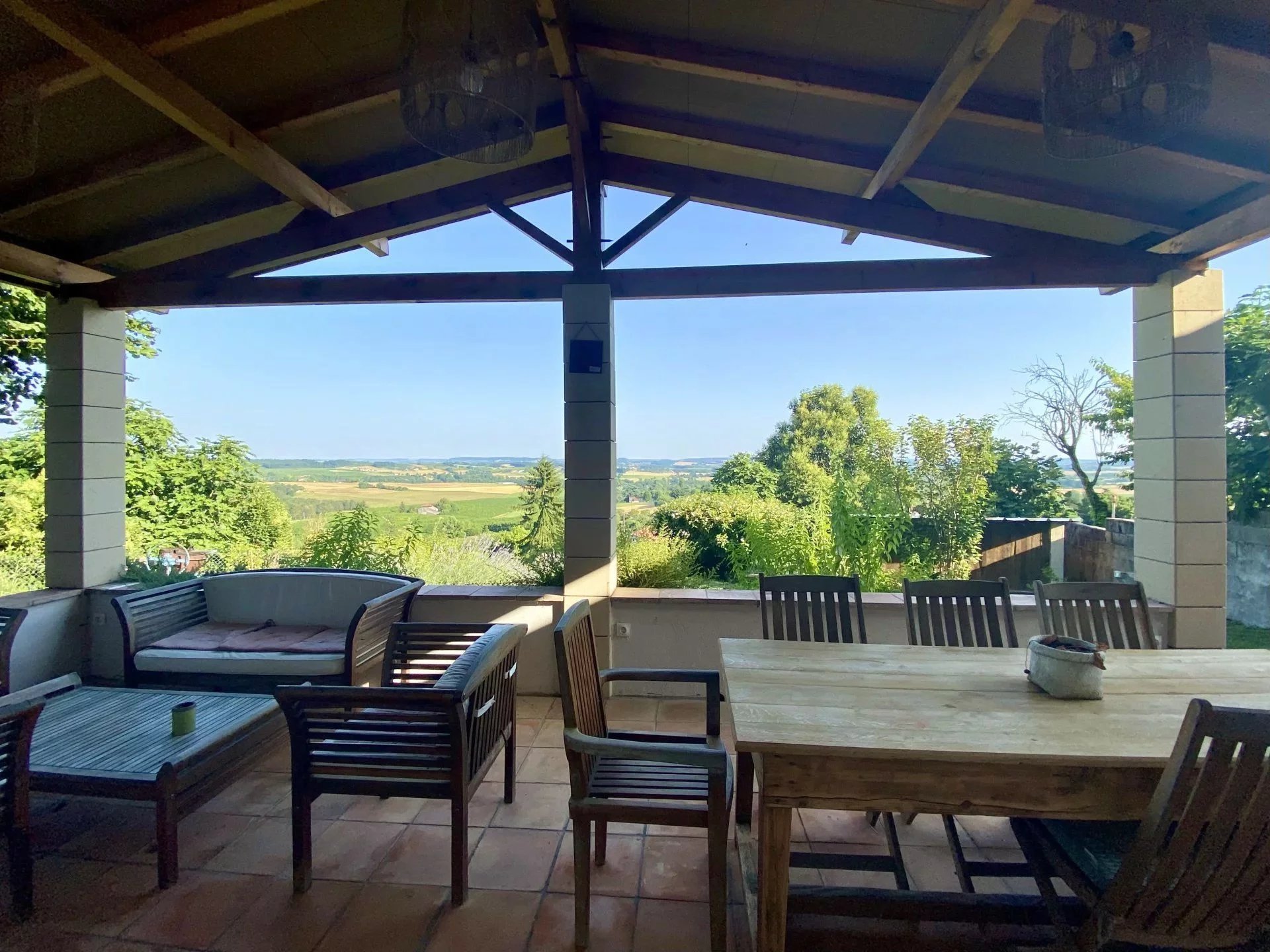 Rare find: Stunning village house with garden and incredible views, Aquitaine – France – BVI78286
