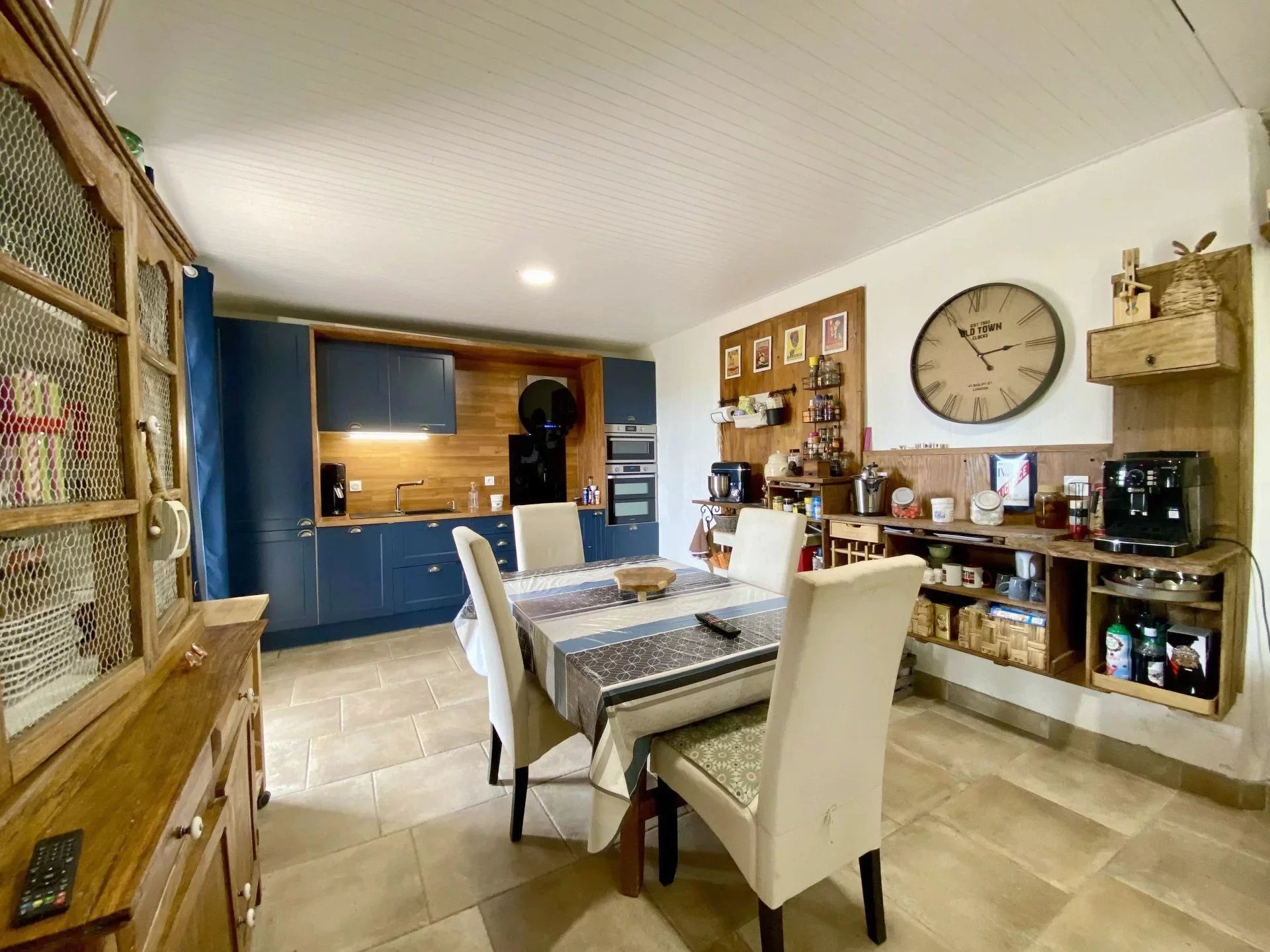 Rare find: Stunning village house with garden and incredible views, Aquitaine – France – BVI78286