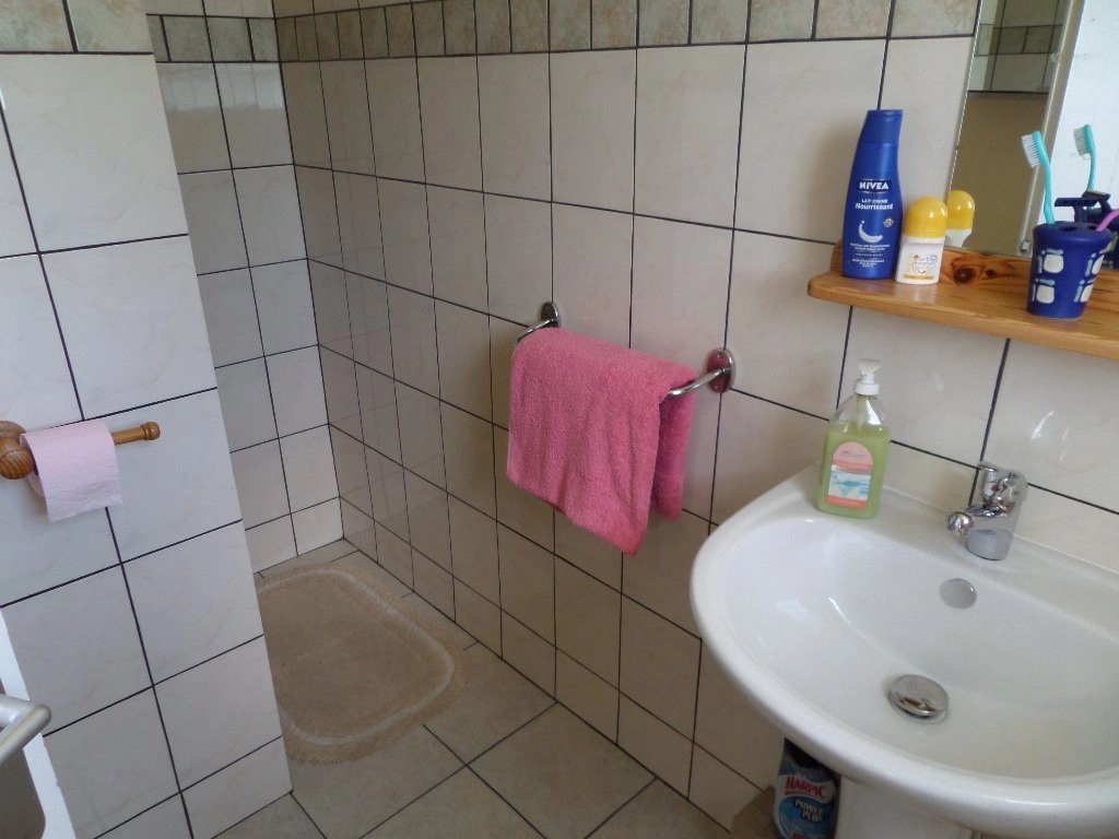 Ideal bolthole for lock up and leave, Limousin – France – BVI81177