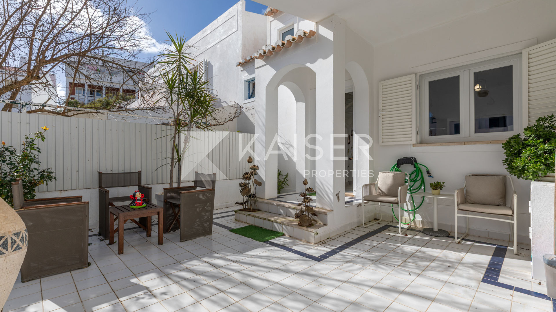 2 bedroom Townhouse house in Albufeira, Portugal – KP1325